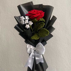 Knit Rose Bouquet