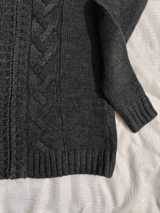 🆕 Gray Knitted Hoodie Sweater