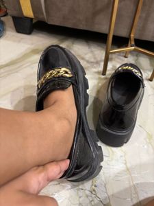 Not Wore Once Size Issue For Me That’s Why Selling