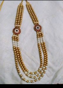 Groom Mala