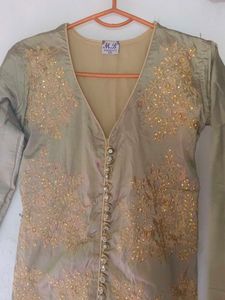 Embroidered Button-Down Tunic