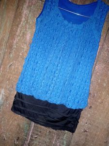 Sleevesless Net Design Top