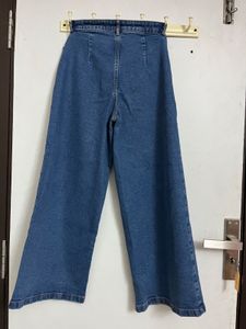 Flared Jeans