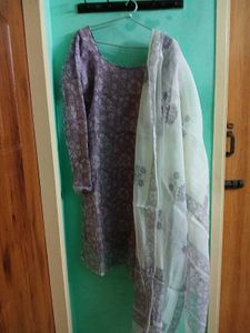 Lavender Kurta With Duppatta