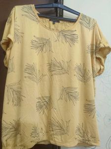 Yellow Leaf Print Top