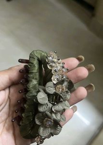 Floral &amp; Beaded Hair Claw Clip