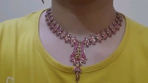 Pink And Golden Stones Jwellery Set