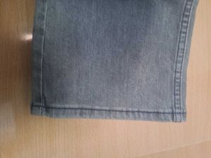 Men&#39;s Levis Gray Denim Jeans