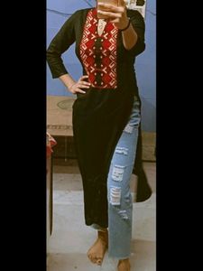 Beautiful Black Long Kurta With Embroidery       L
