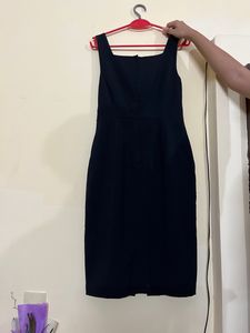 Dorothy And Perkins Black Dress