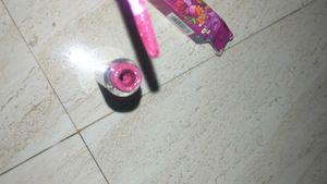 PARUL GARG FEATHER LITE MATTE LIQUID LIPSTICK