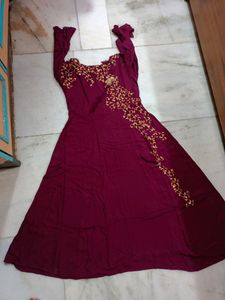 Gown With Free Dupatta