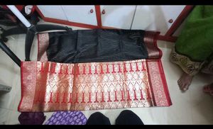 Elegant Tanchoi Banarasi Saree
