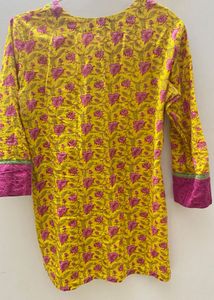 Westside Floral Print short Kurti