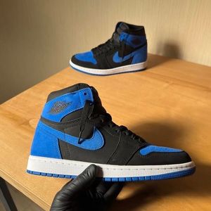 Air Jordan 1 High