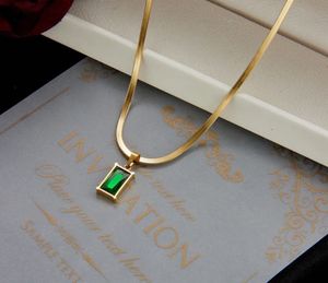 Gold-Plated Anti Tarnish Green Geometric Pendant🎀
