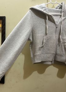 Hollister Cropped Sweater Grey