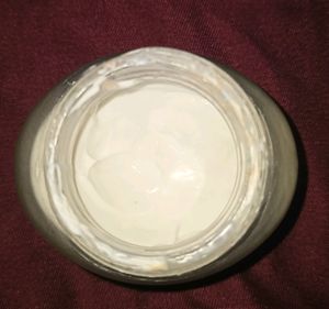 Lotus Herbals White Glow Gel Creme