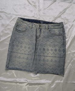 Demin Miniskirt With Embroidery Pattern