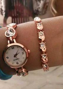 Whatch With Heart Shapes Rosegold Bracelet Combo.