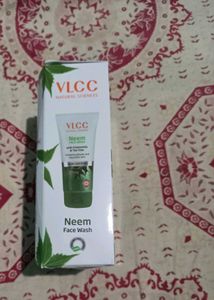 VLCC Neem Fash Wash  300ml  .