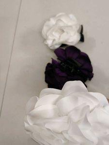 Elegant Floral Hair Clips - Set of 3