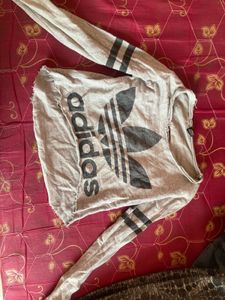 adidas crop top. bust 34