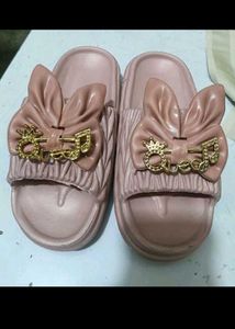 Brand New Bow Slipper For Women And Girls
