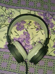 Zebronics Black Wired Headphones