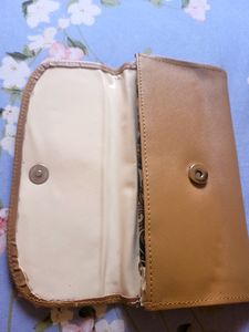 🤎🤎Tan Brown Clutch🤎🤎