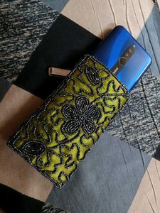 A Party-Use Handbag