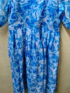 Blue And White Customized Short Gown