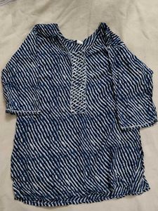 Blue & White Print Tunic Top