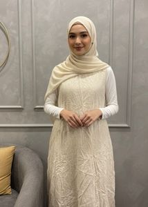 Chic Eyelet Sleeveless Midi Dress