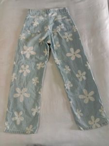 Floral Print Denim Pants.