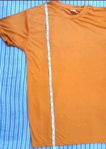 Men Solid Round Neck T shirt Pack Of 1