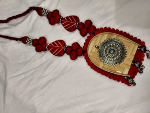 Handcrafted Bamboo &amp; Thread Necklace Set