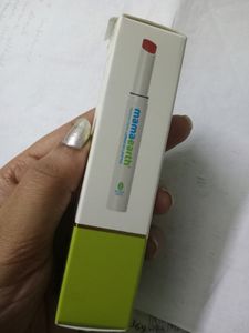 Mamaearth Moisture Matte Long Stay Lipstick