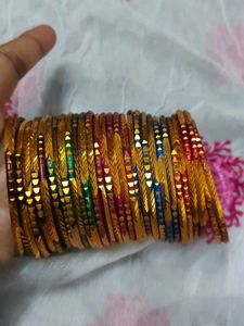 5 Set Metal Bangles
