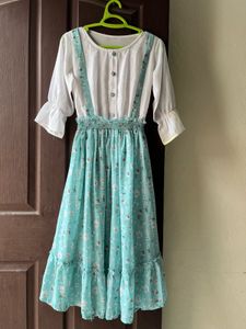 Cute Floral Dress with Suspenders