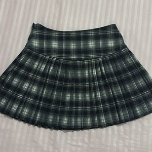Plaid Pleated Mini Skirt