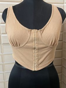 Ribbed Hook-Eye Crop Top