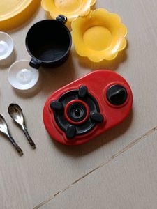 Toy Kitchen Set