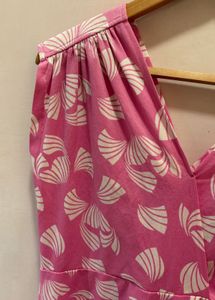 Beautiful Pink V-Neck Dress