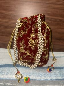 Red Wedding Batwa | Party Clutch