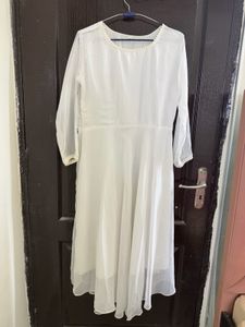 Elegant White Kurta Set with Dupatta