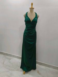 Elegant Emerald Green Satin Gown