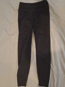 H&M Black Leggings