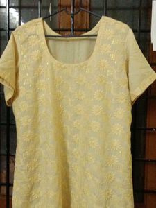 Floral Embroidered Kurti