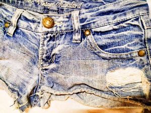 Trendy Ripped Denim Shorts